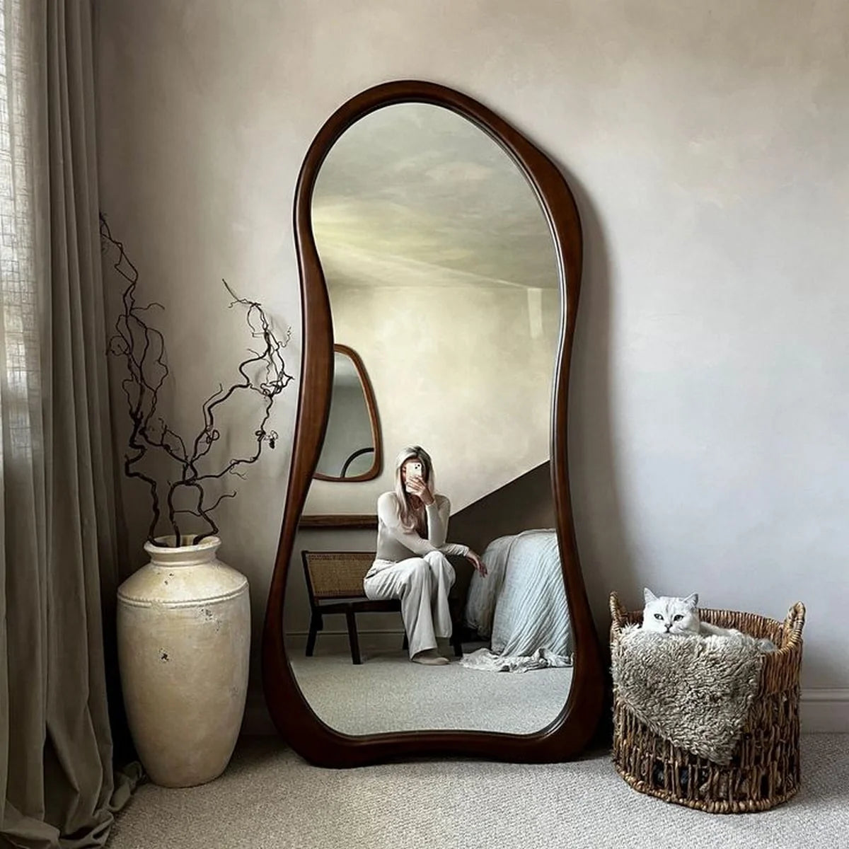 The Rivo Mirror