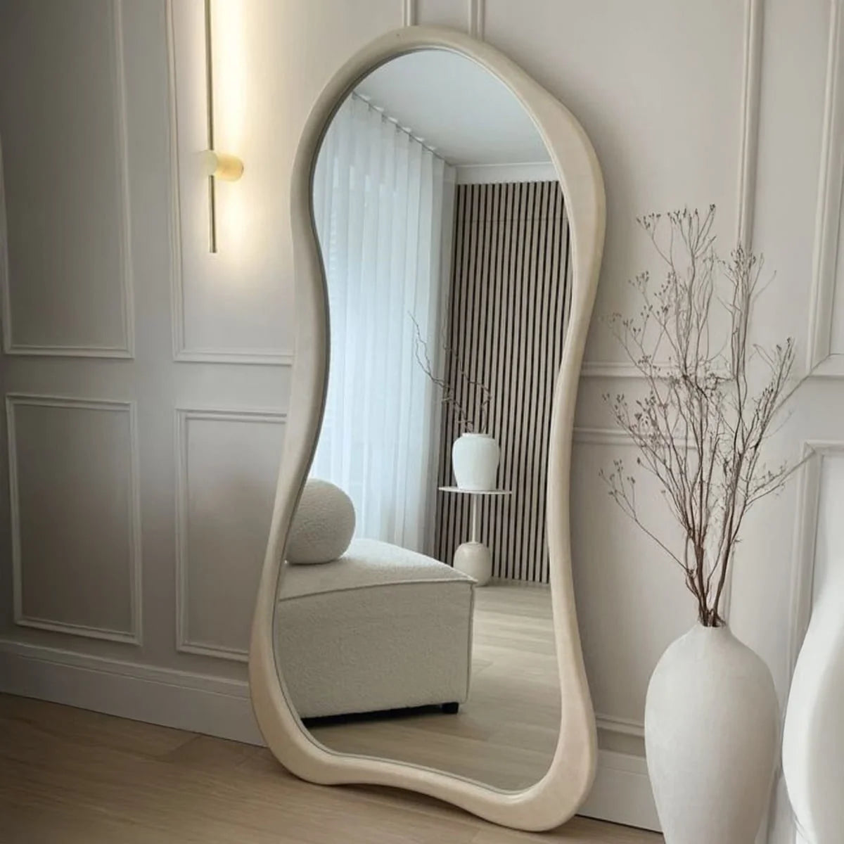 The Rivo Mirror