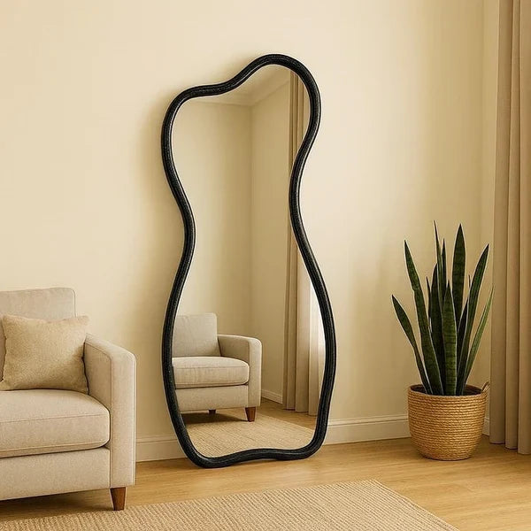 The Milo Mirror
