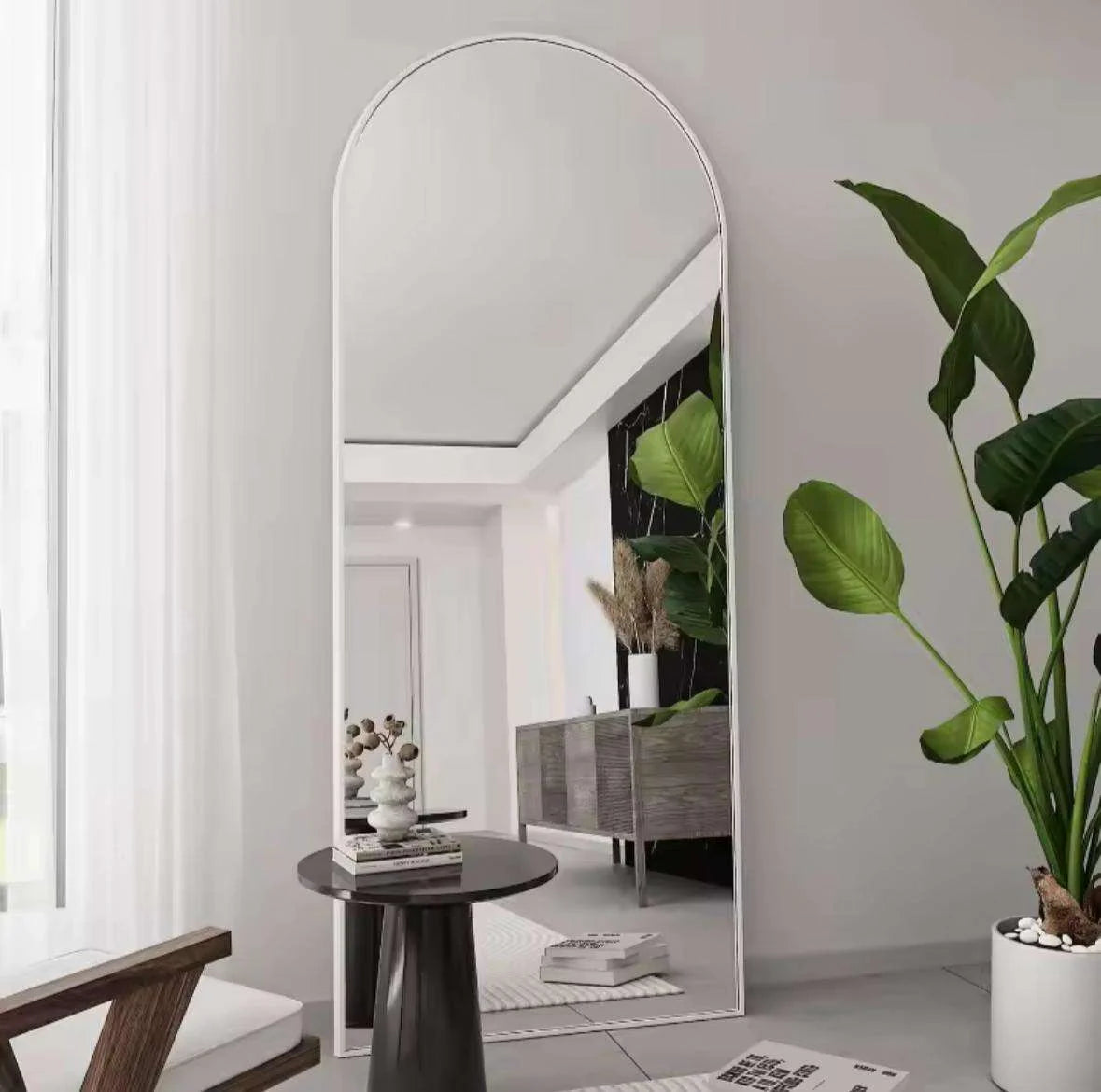 Dôme Standing Mirror